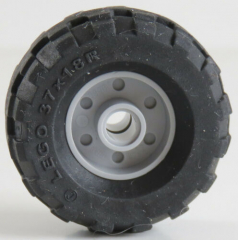 2 x LEGO Technic-Reifen / Tire 37 x 18R mit Felge, hell blaugrau # 55981c04